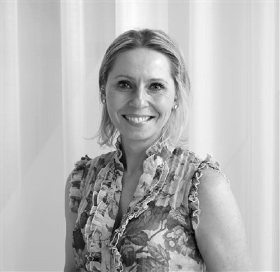 Ing. Jana Šuterová